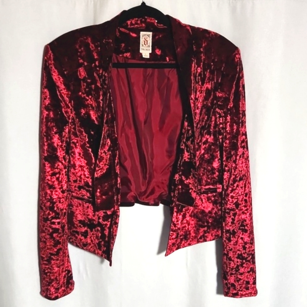 Vintage DECREE Red Crushed Velvet Cropped Jacket Blazer Shoulder Pads Size L